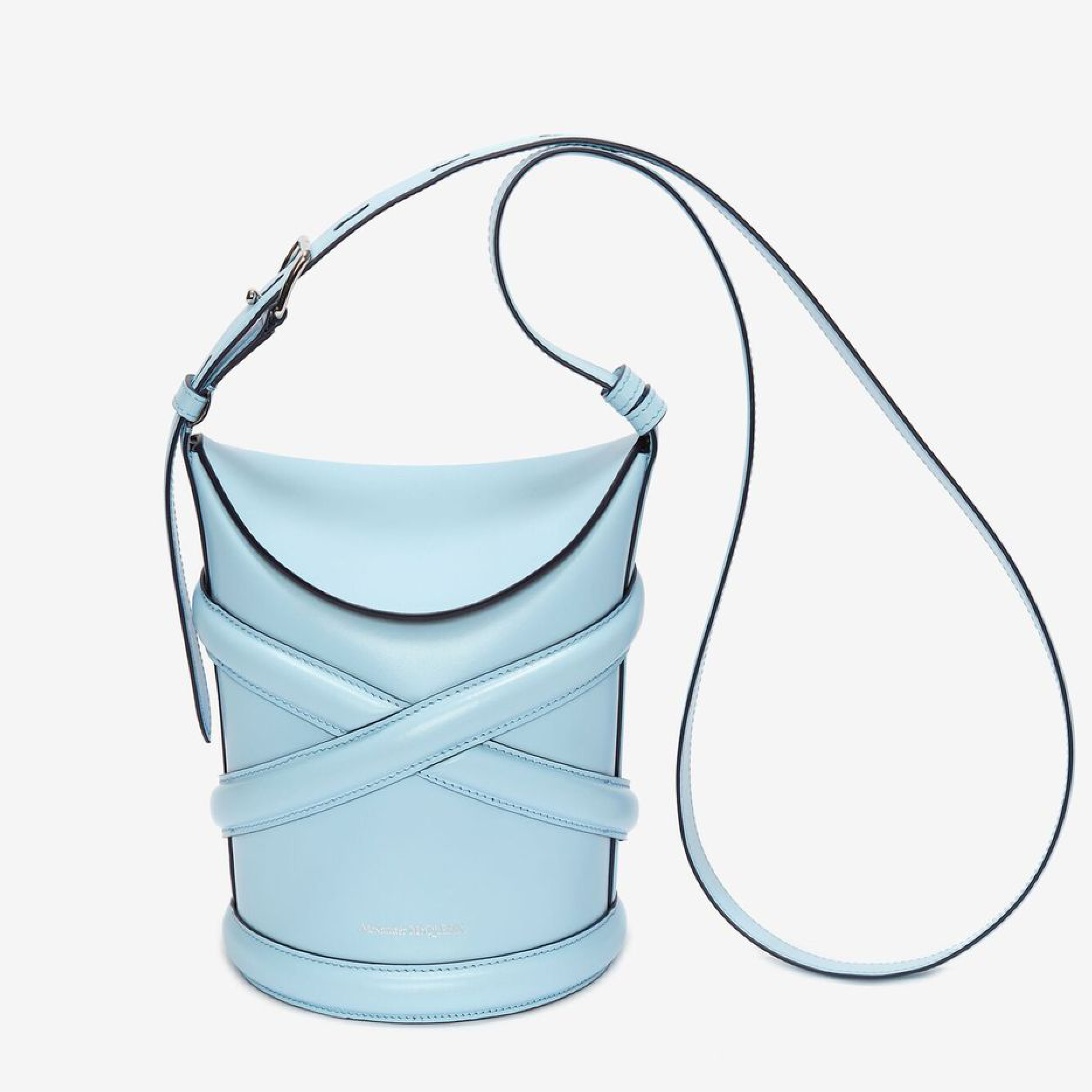 《海岸村恰恰恰》申敏兒劇中包包盤點｜HERMÈS、BOTTEGA VENETA、
