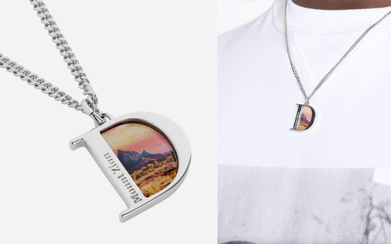 Men: ‘D’ PENDANT NECKLACE $4,900>>按此購買(圖片來源:DIOR)