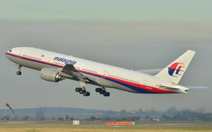 2014年的馬航失蹤事件驚動全球,當年馬航MH370波音777客機由吉隆坡飛往北京途中無故消失,事件發生至今已有8年多,機上239人仍然未能尋回。不久前,一名馬達加斯加漁民尋獲波音777零件,而專家表