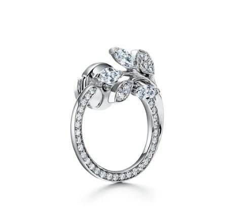 Tiffany Victoria™ 鉑金鑲鑽石藤蔓圓形耳環
